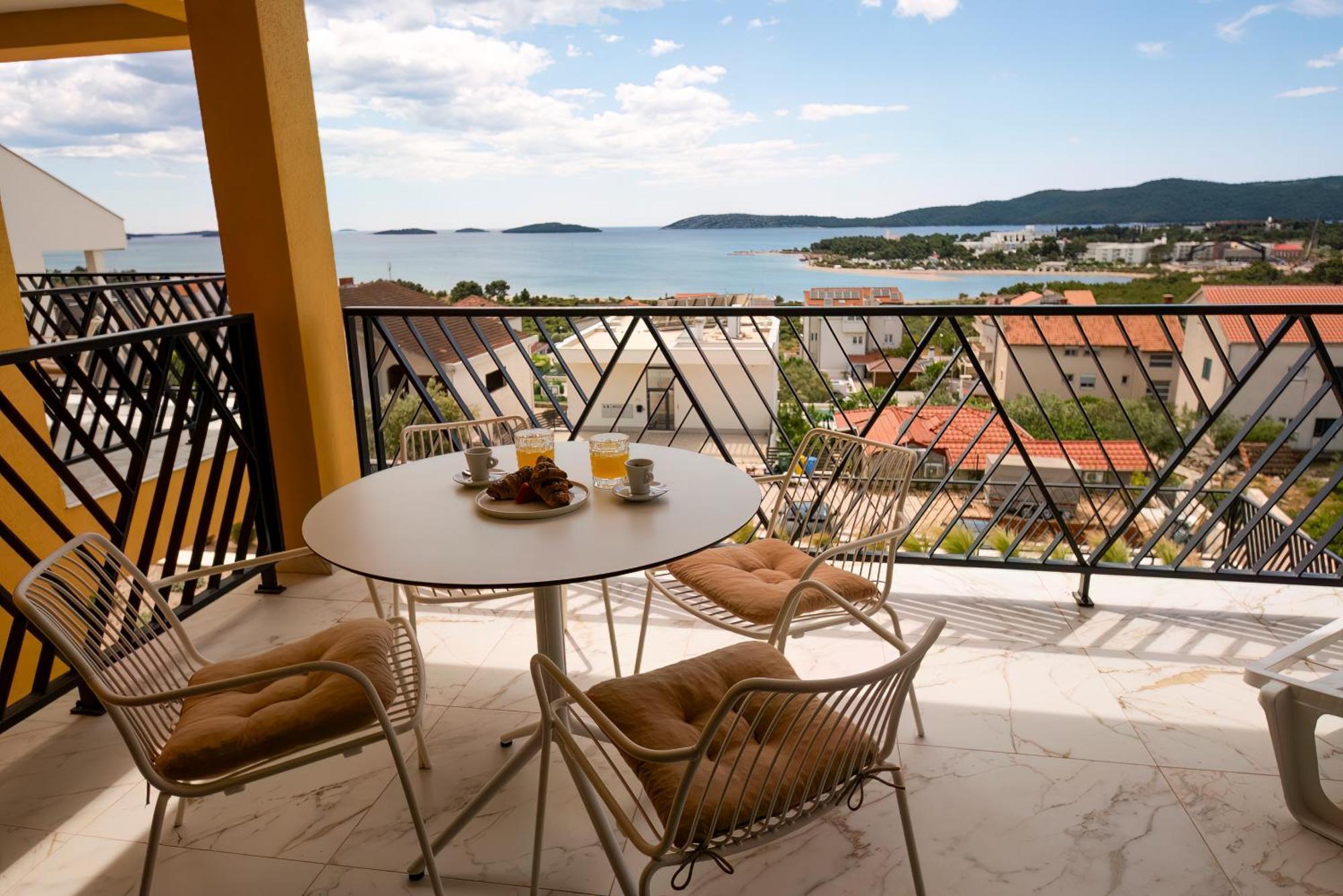 Mediterana Art Deco Resort (Adults Only) Šibenik Exterior foto